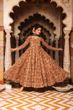 Women's Salwar Kameez